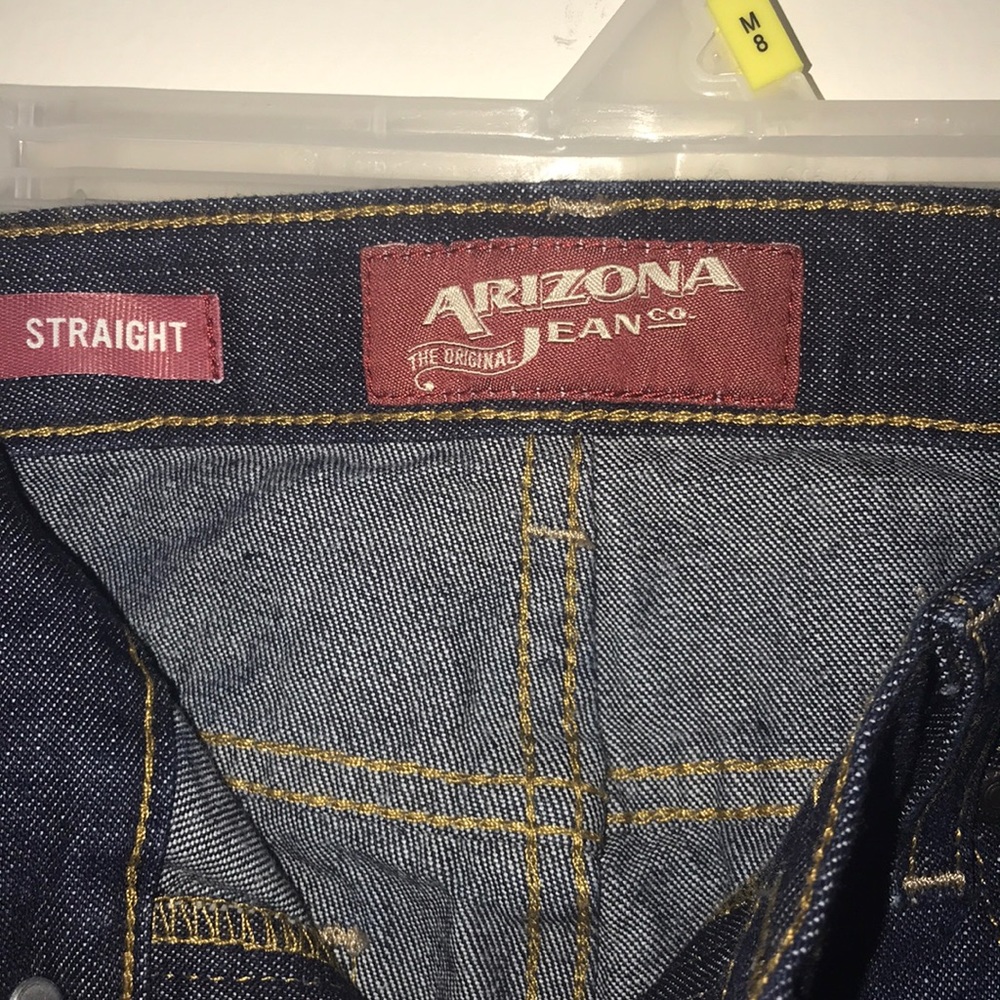 Jeans - Picture 2 of 5